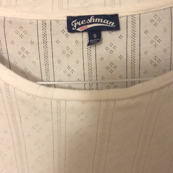 crop top - Picture 2 of 2